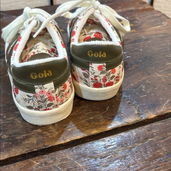 Gola sneakers Talbots exclusive! - Picture 3 of 5